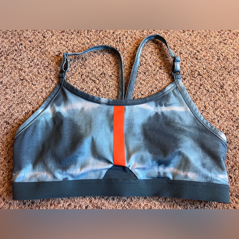 Nike sports bra